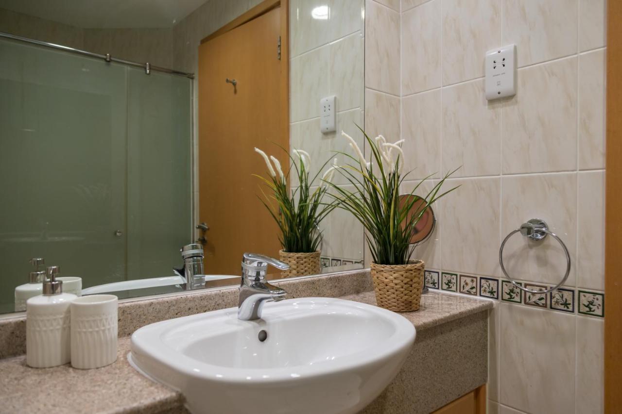 Higuests Vacation Homes - Marina Terrace Dubai Exterior photo